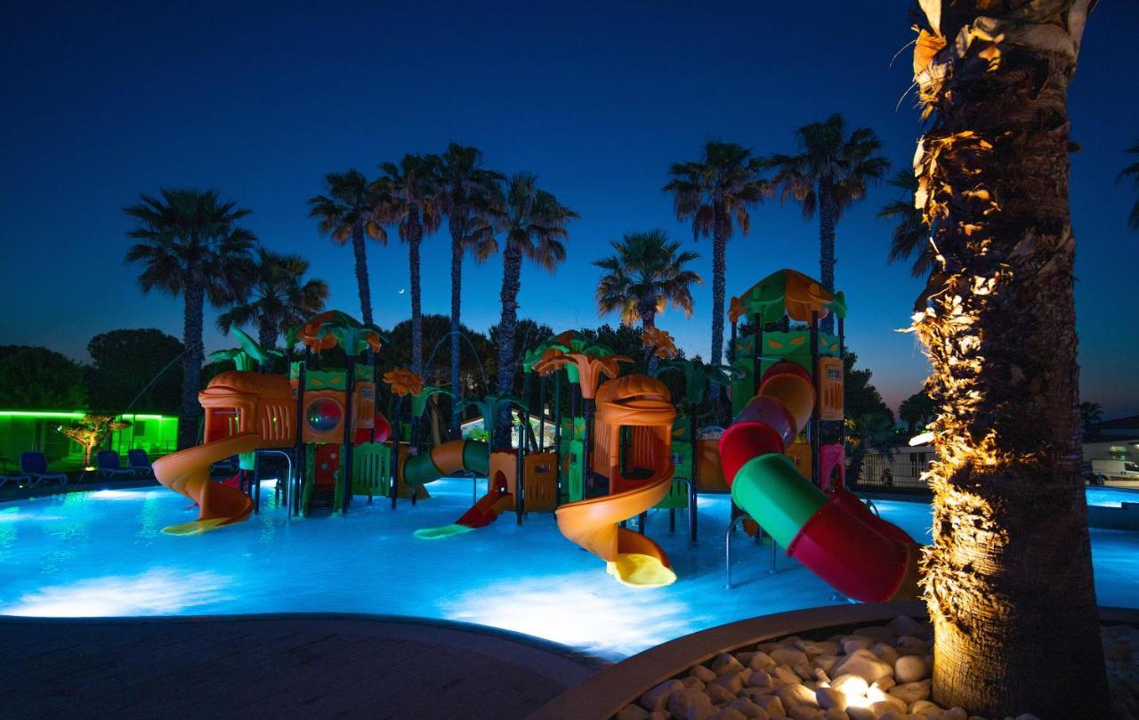Holiday Family Village Porto SantʼElpidio Extérieur photo
