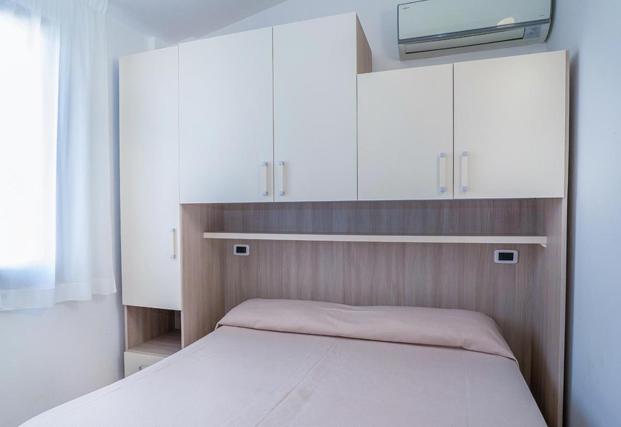 Holiday Family Village Porto SantʼElpidio Chambre photo